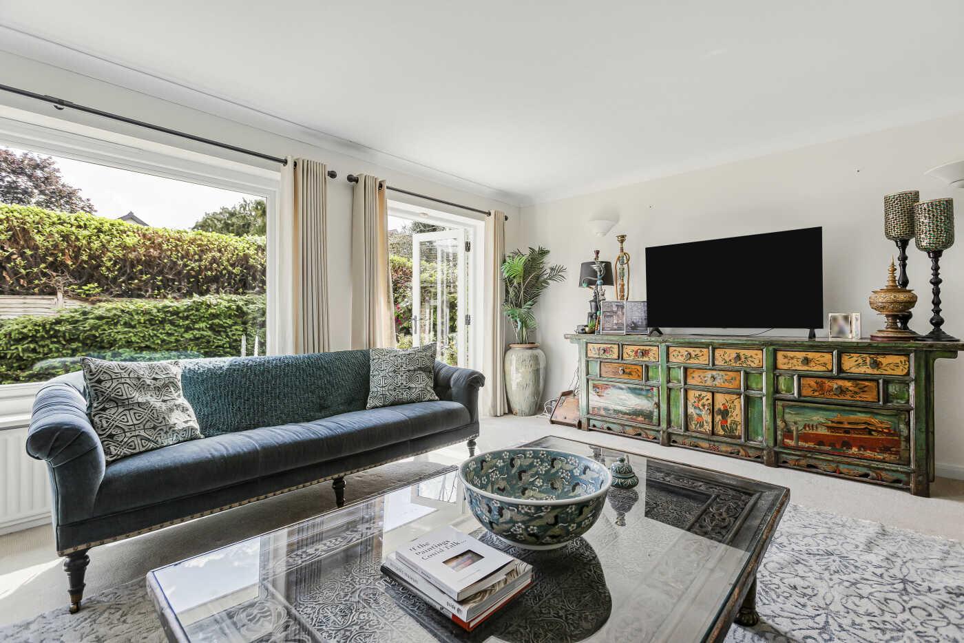 Northfield Avenue, Lower Shiplake